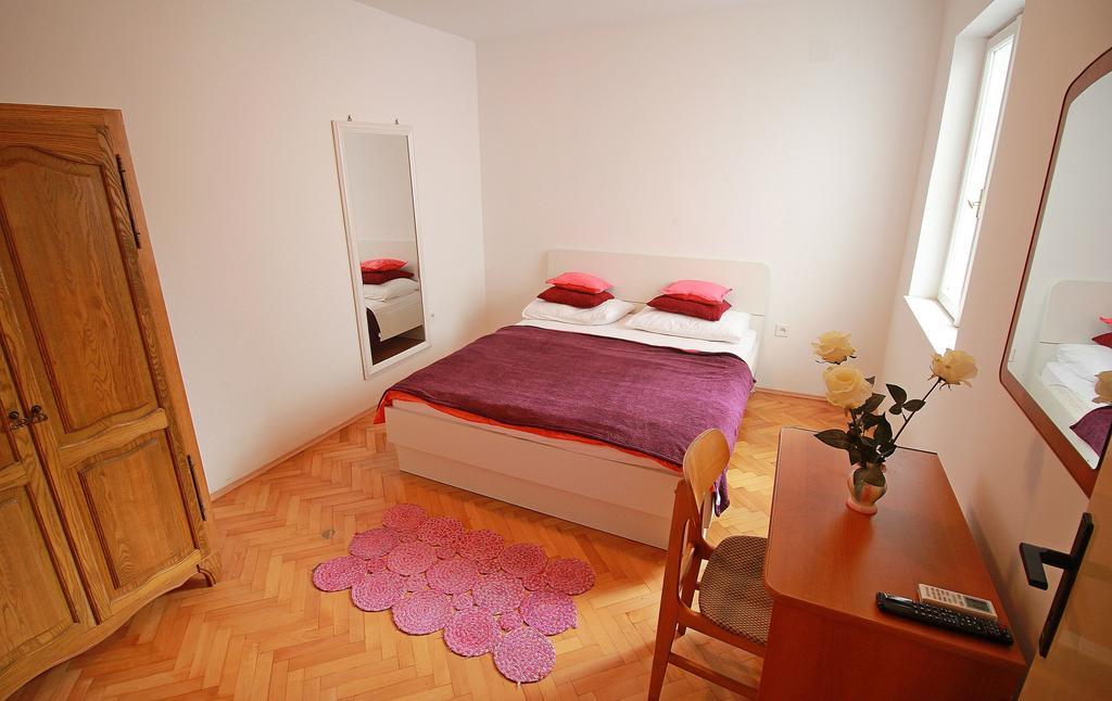 Apartments Luna Makarska Exterior foto